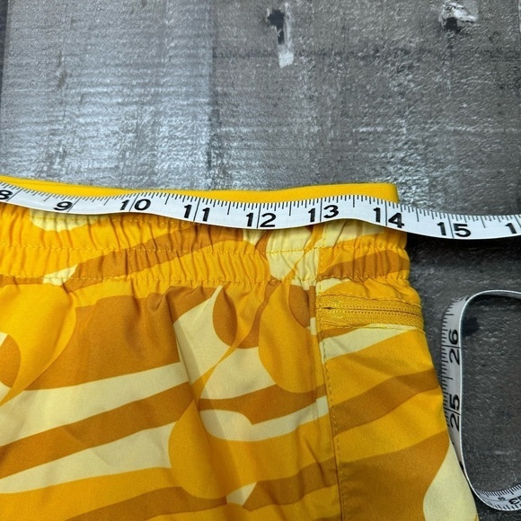 NWT Nike Running Short size Small - Picture 10 of 13
